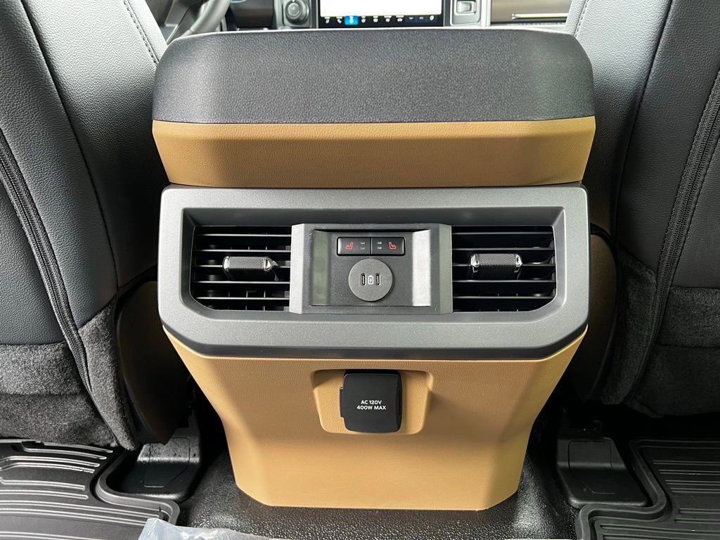 New 2026 Ford F250 Lariat w/ Lariat Premium Package image 15