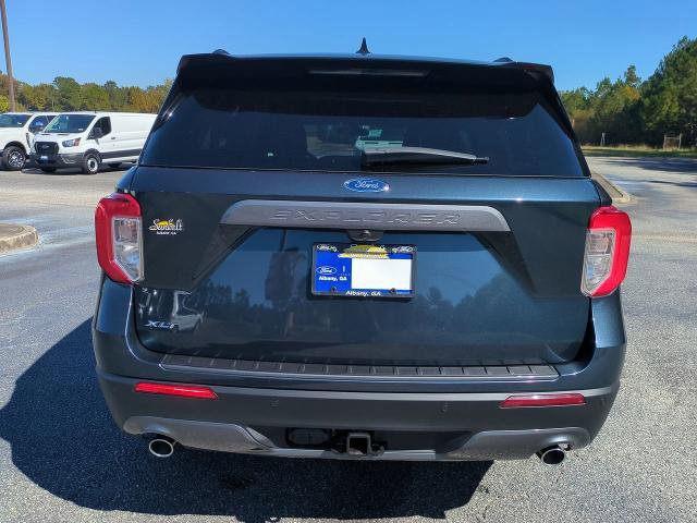Certified 2023 Ford Explorer XLT w/ Equipment Group 202A image 5