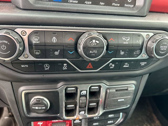 Used 2022 Jeep Wrangler Unlimited Rubicon w/ LED Lighting Group image 18
