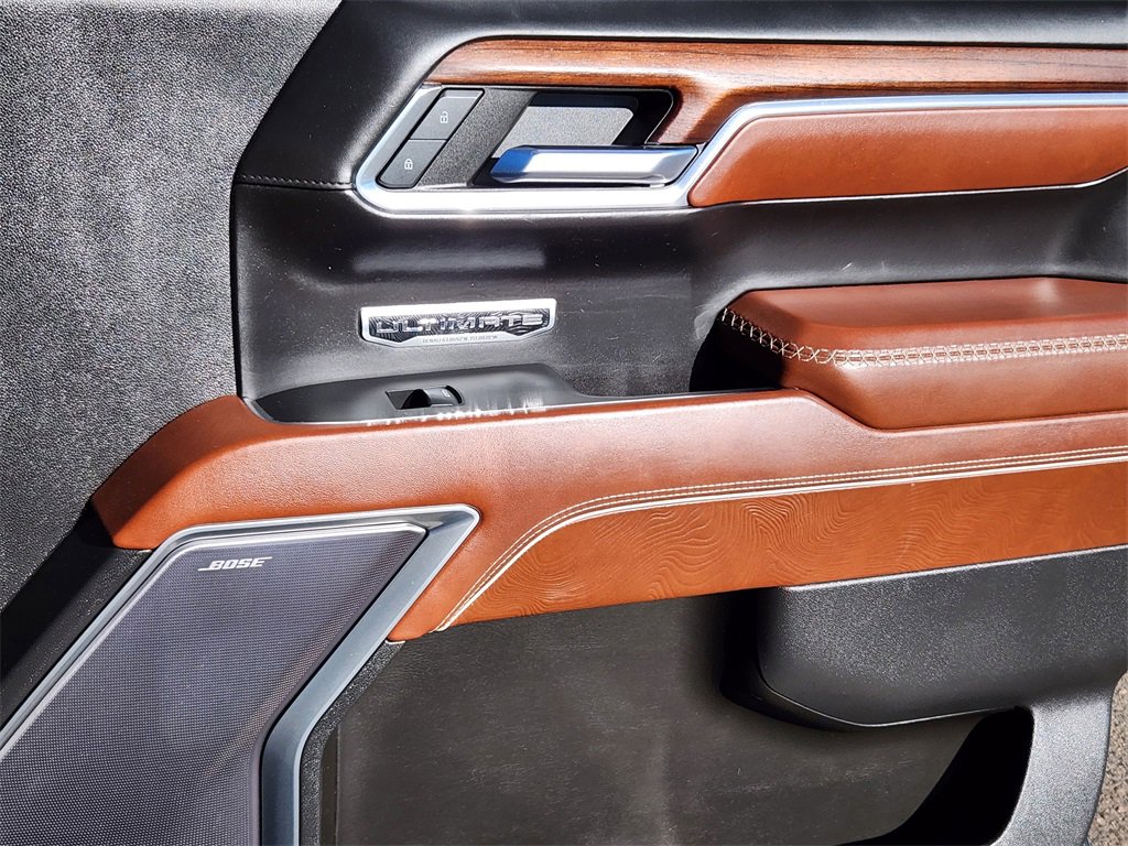 Used 2023 GMC Sierra 1500 Denali Ultimate image 13