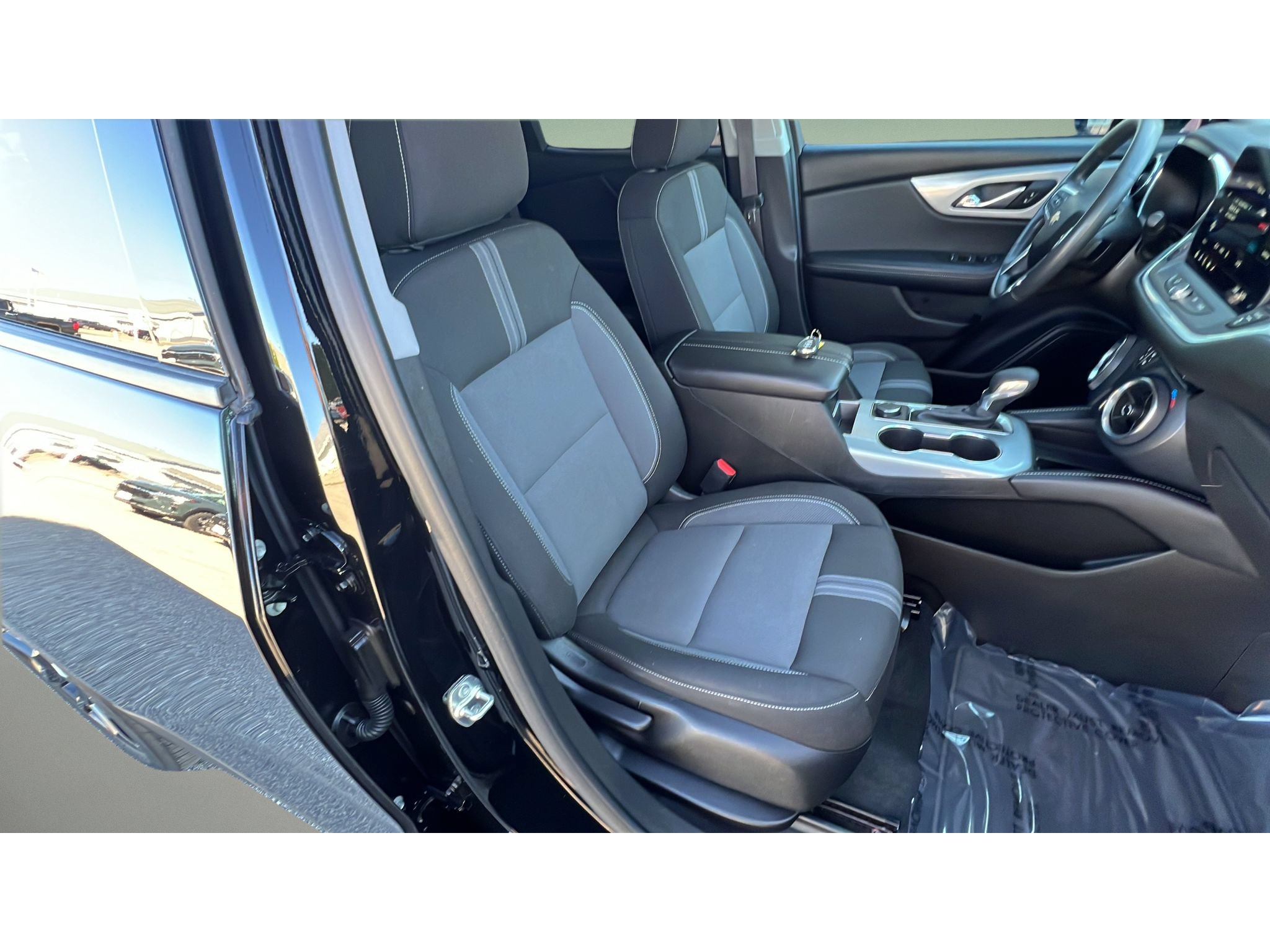 Used 2024 Chevrolet Blazer LT w/ Redline Edition AWD/4WD image 32