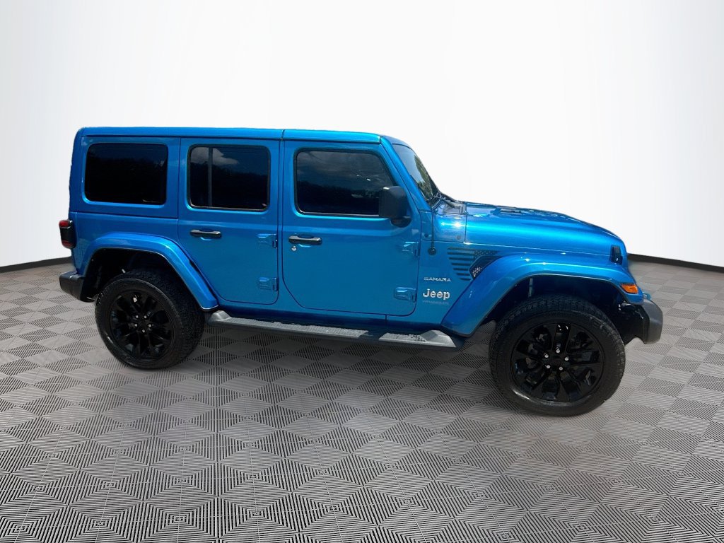 Used 2022 Jeep Wrangler Unlimited Sahara w/ Safety Group AWD/4WD image 5