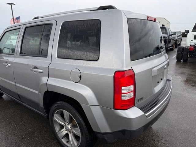 Used 2016 Jeep Patriot High Altitude FWD image 6