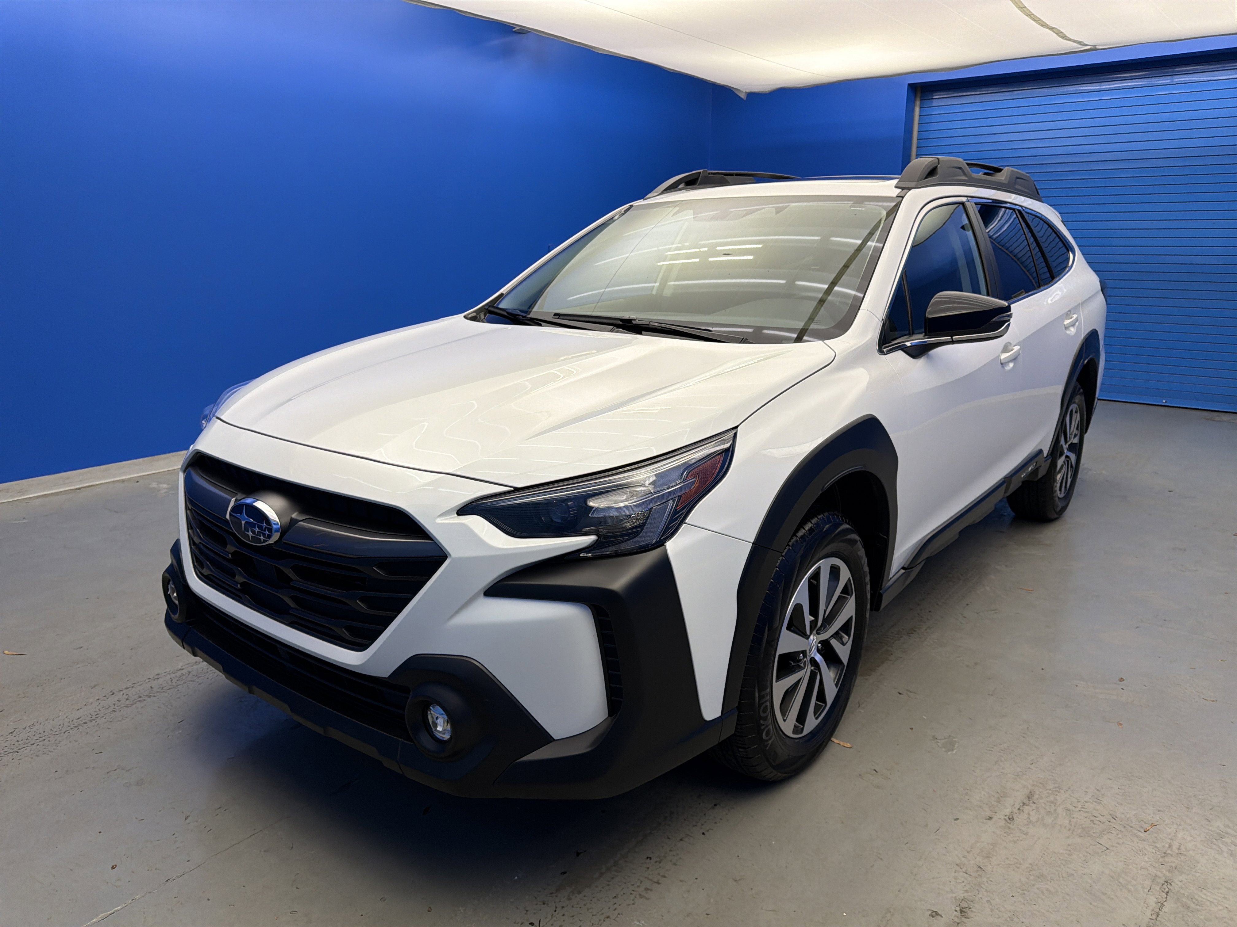 Certified 2025 Subaru Outback Premium w/ Popular Package #1A image 4