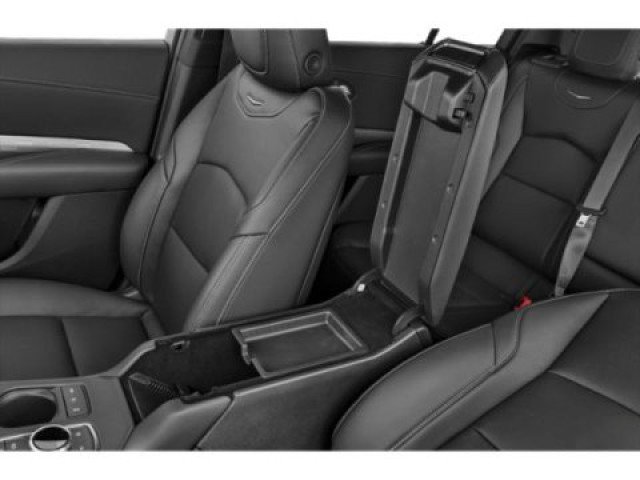 Used 2024 Cadillac XT4 Premium Luxury image 17