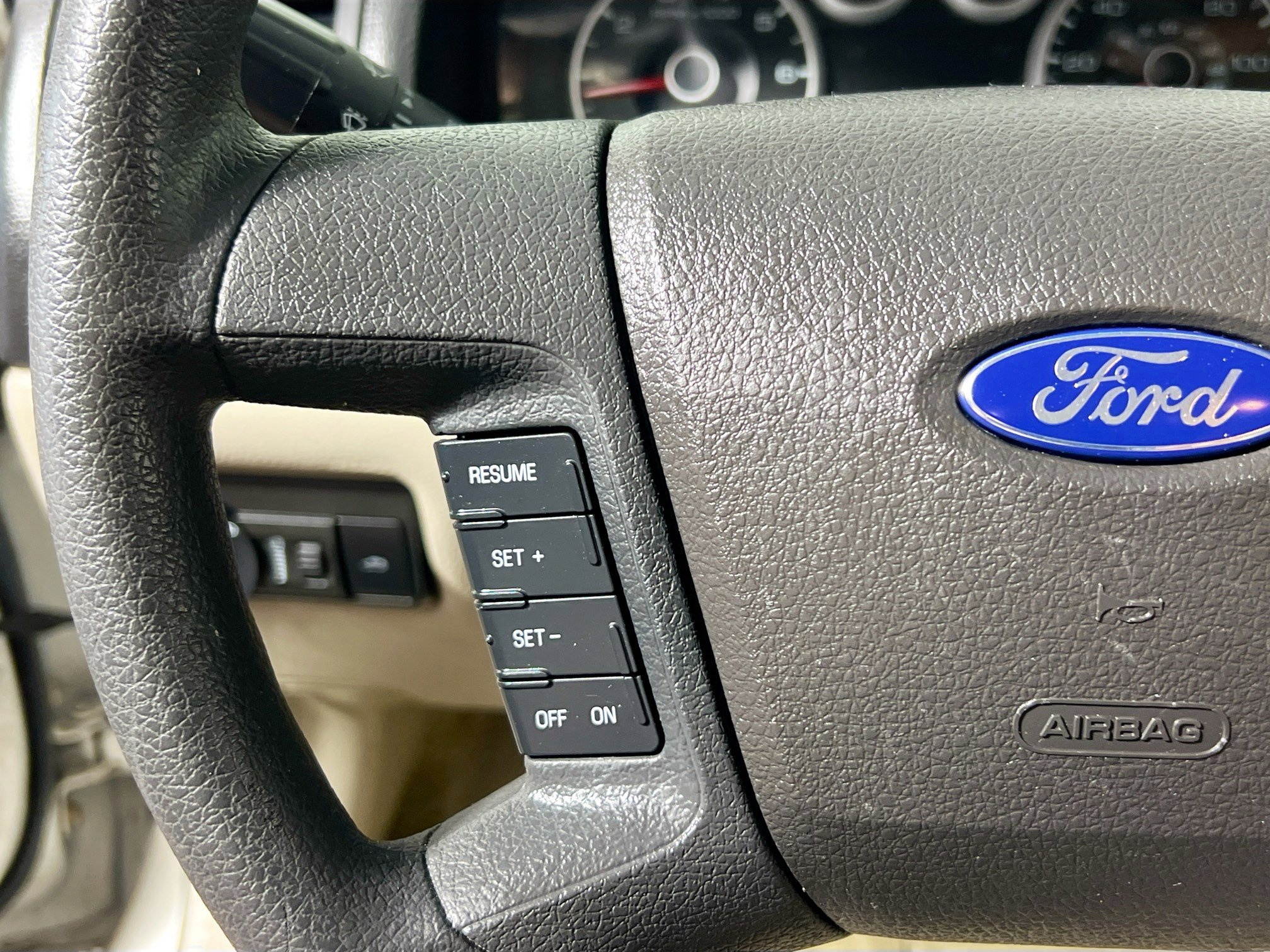 Used 2009 Ford Fusion S image 18