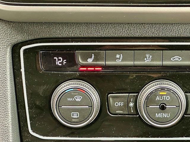 Used 2023 Volkswagen Atlas Cross Sport SEL Premium R-Line image 31