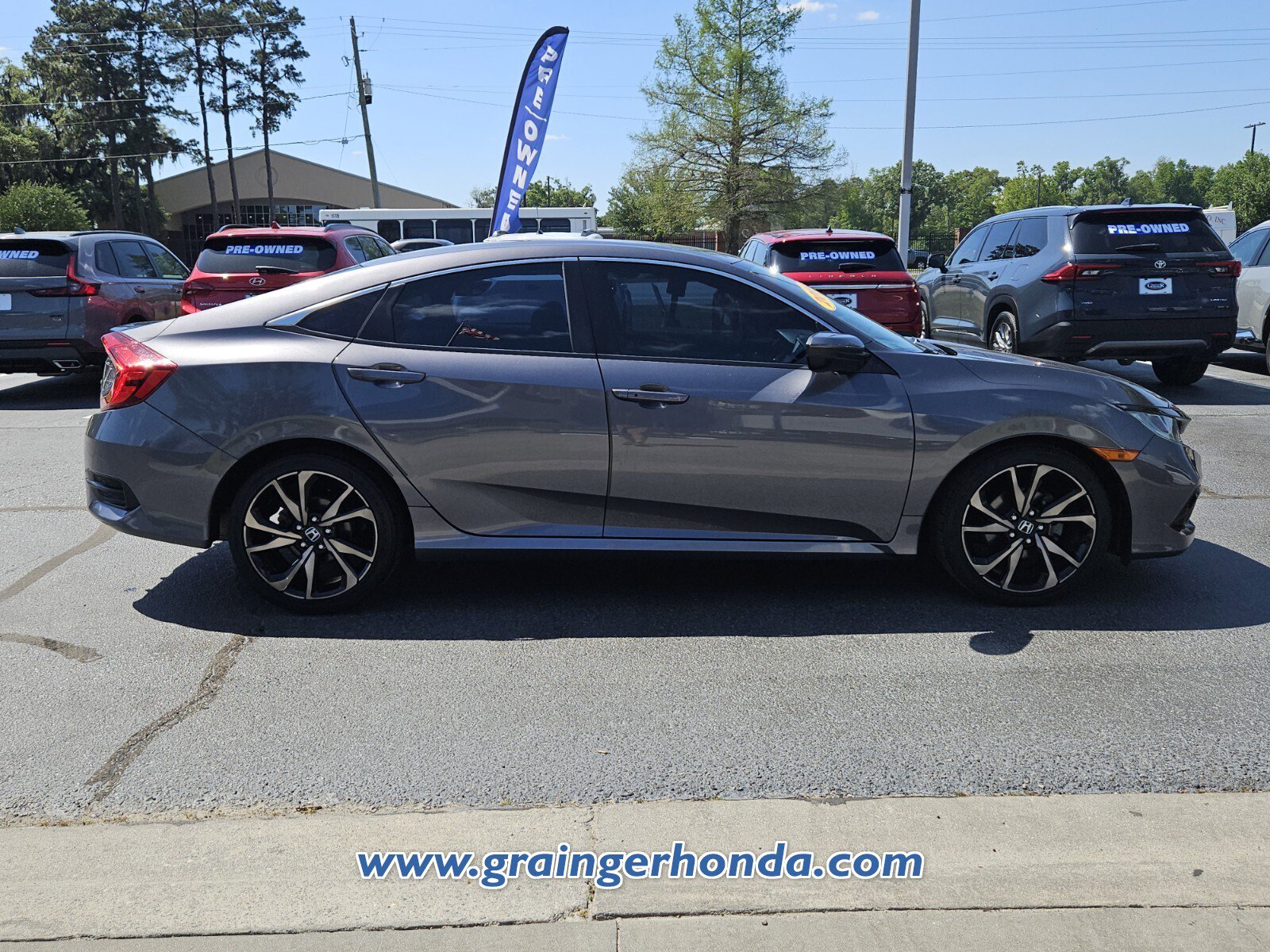 Used 2019 Honda Civic Sport image 6