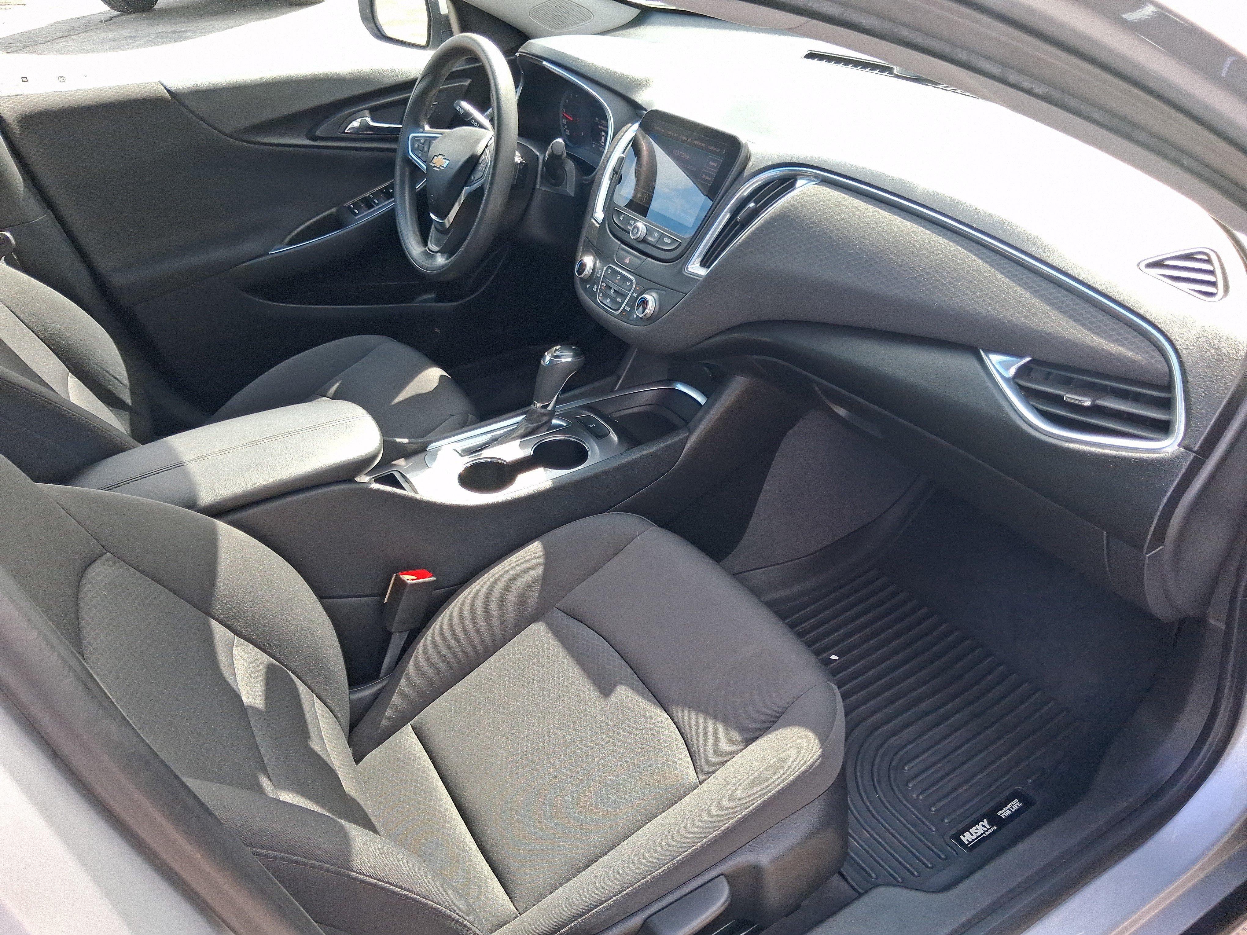 Used 2019 Chevrolet Malibu LT FWD image 28