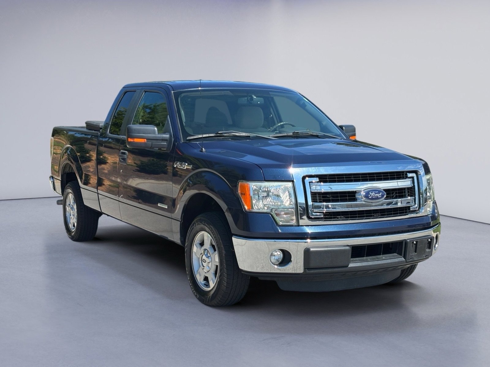 Used 2014 Ford F150 XLT w/ XLT Convenience Package RWD image 5
