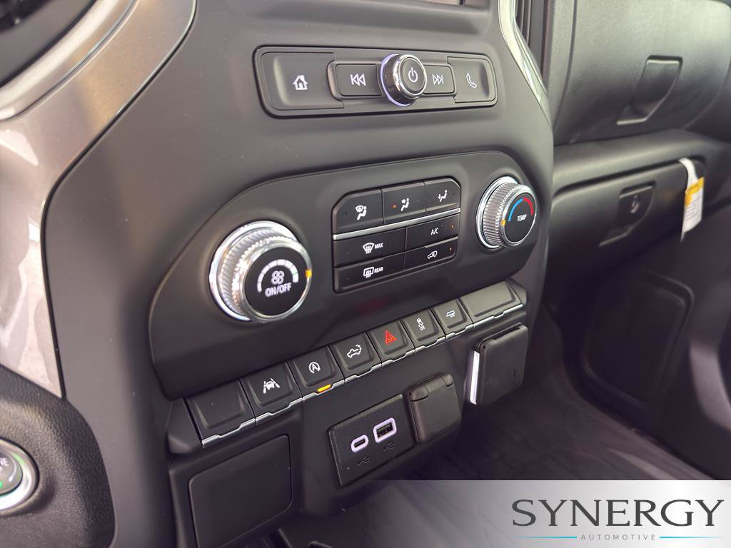 Used 2024 GMC Sierra 1500 Pro w/ Graphite Edition RWD image 12