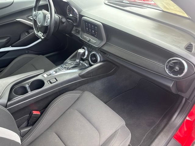 Used 2022 Chevrolet Camaro LT RWD image 15