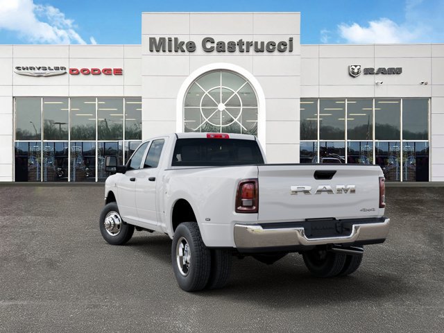 New 2026 RAM 3500 Tradesman AWD/4WD image 4