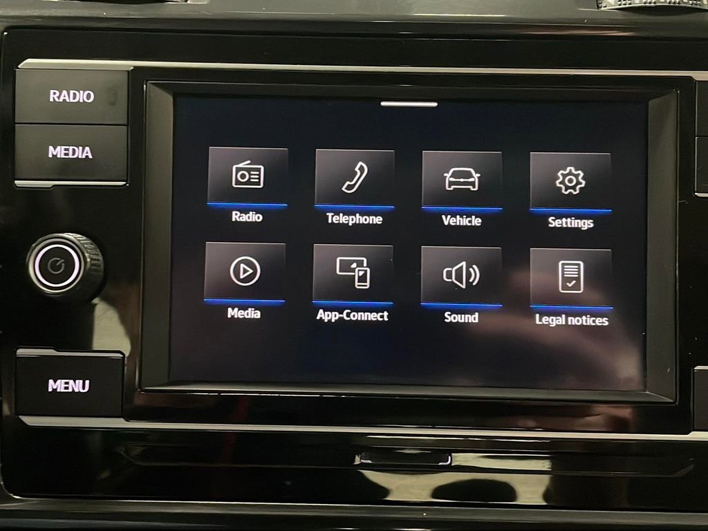 Used 2021 Volkswagen Golf 4-Door image 13