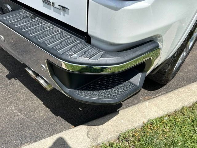 Used 2020 GMC Sierra 1500 SLT w/ SLT Premium Plus Package AWD/4WD image 46