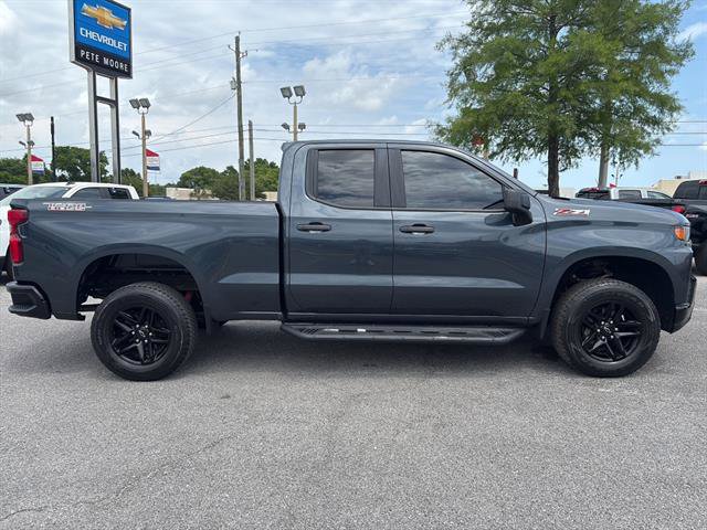 Used 2019 Chevrolet Silverado 1500 Custom Trail Boss w/ Custom Convenience Package AWD/4WD image 4