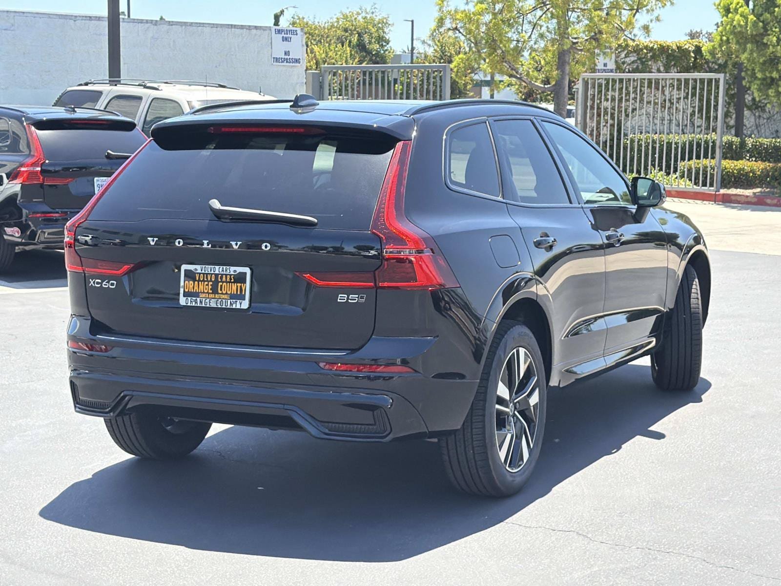 New 2026 Volvo XC60 B5 Core w/ Climate Package AWD/4WD image 6