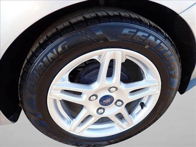 Used 2019 Ford Fiesta SE image 7