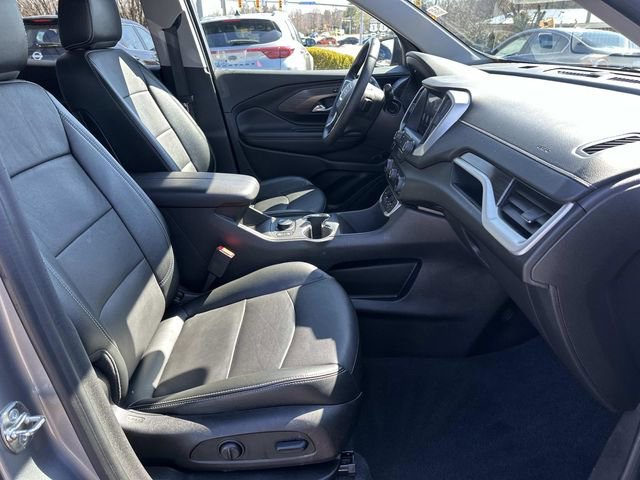 Used 2024 GMC Terrain SLT image 10