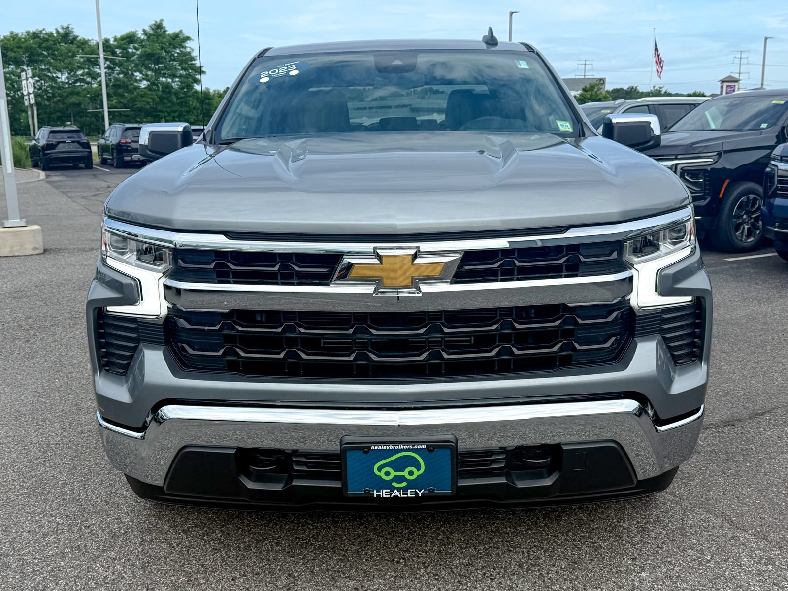 Certified 2023 Chevrolet Silverado 1500 LT AWD/4WD image 2