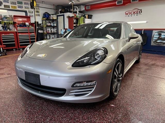 Used 2011 Porsche Panamera 4S AWD/4WD image 1