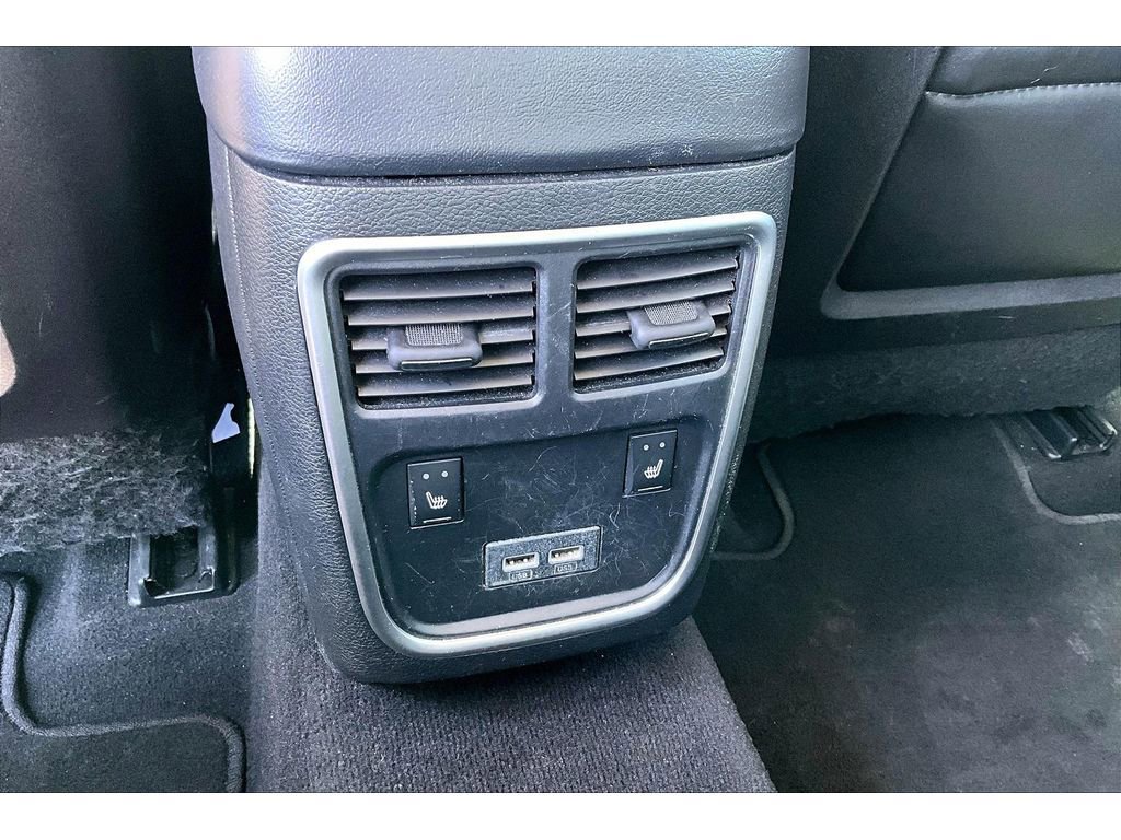 Used 2020 Chrysler 300 Limited RWD image 32