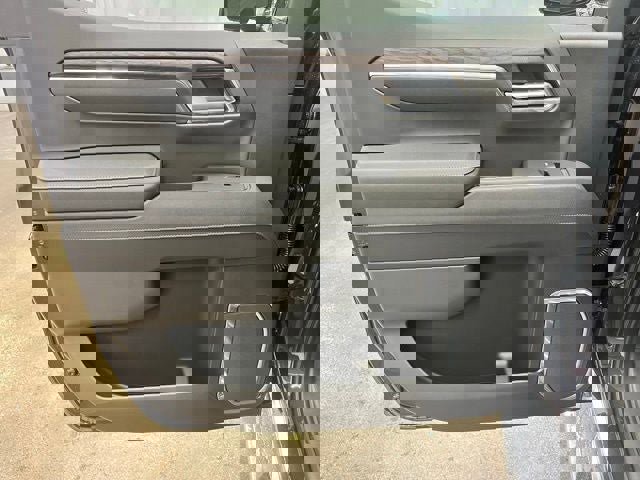 New 2026 GMC Sierra 1500 SLT w/ SLT Premium Package image 13