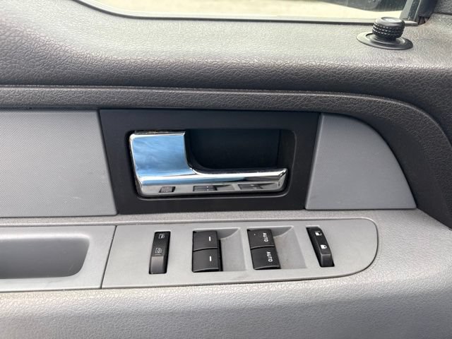 Used 2013 Ford F150 XLT w/ Luxury Equipment Group AWD/4WD image 8