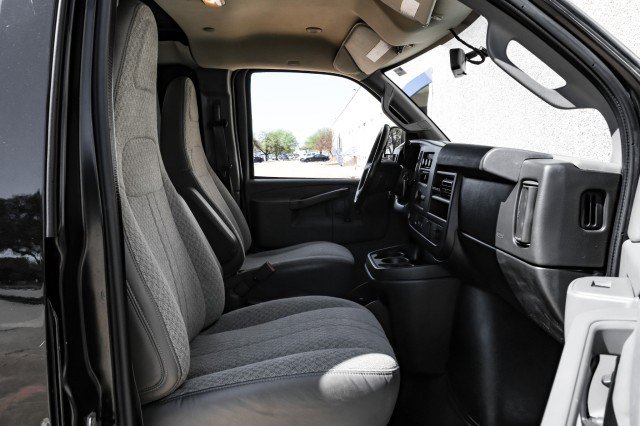 Used 2021 Chevrolet Express 2500 w/ Driver Convenience Package image 31