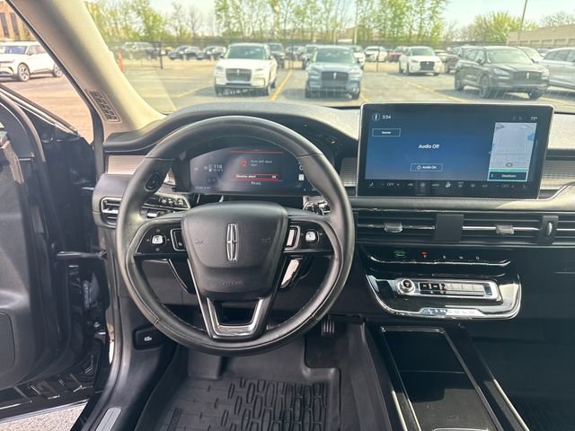 Used 2024 Lincoln Corsair FWD image 18