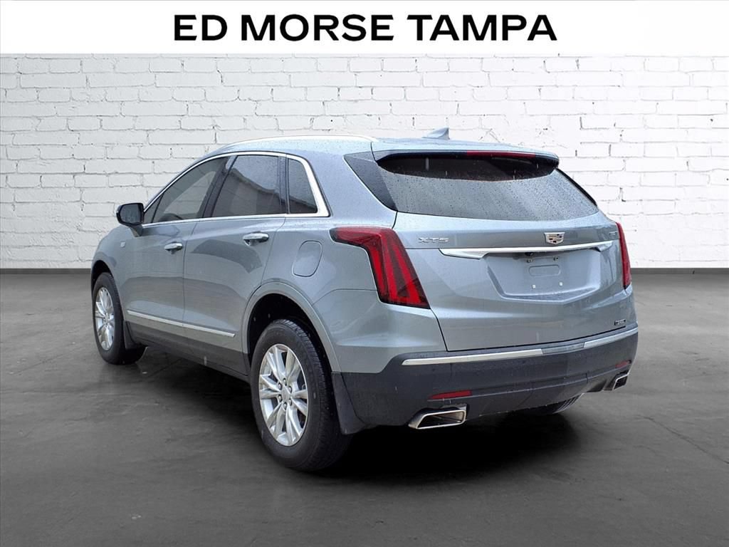 Used 2023 Cadillac XT5 Luxury FWD image 3