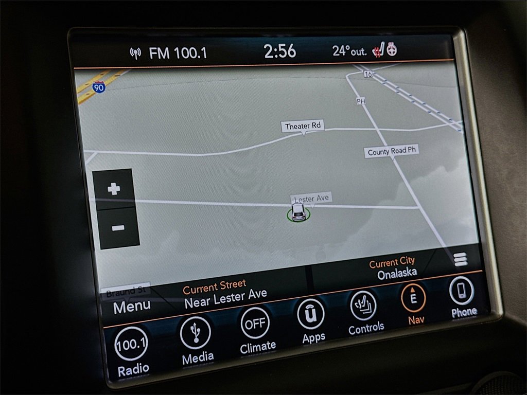 Used 2018 Jeep Grand Cherokee Altitude image 21