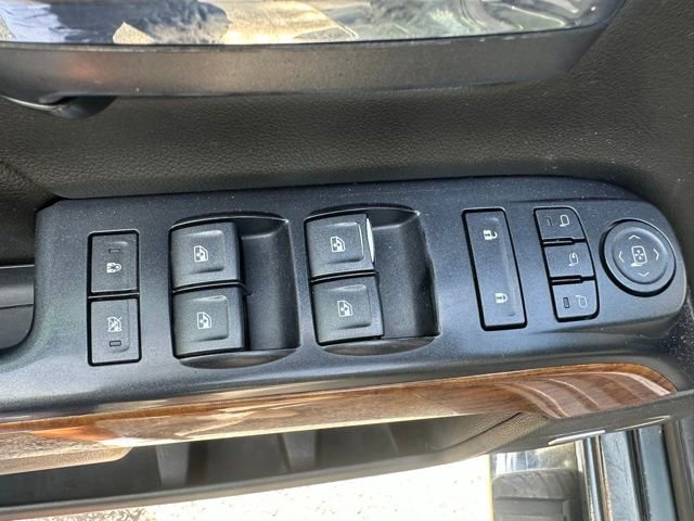 Used 2018 Chevrolet Silverado 2500 High Country w/ Duramax Plus Package AWD/4WD image 13