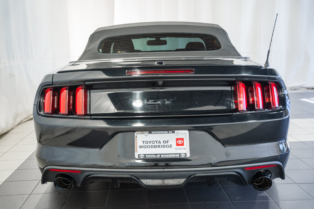 Used 2017 Ford Mustang GT Premium w/ Equipment Group 401A RWD image 10