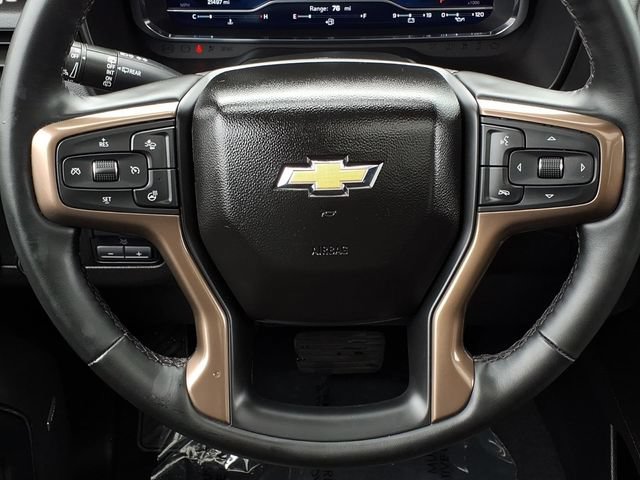 Used 2024 Chevrolet Tahoe High Country AWD/4WD image 16