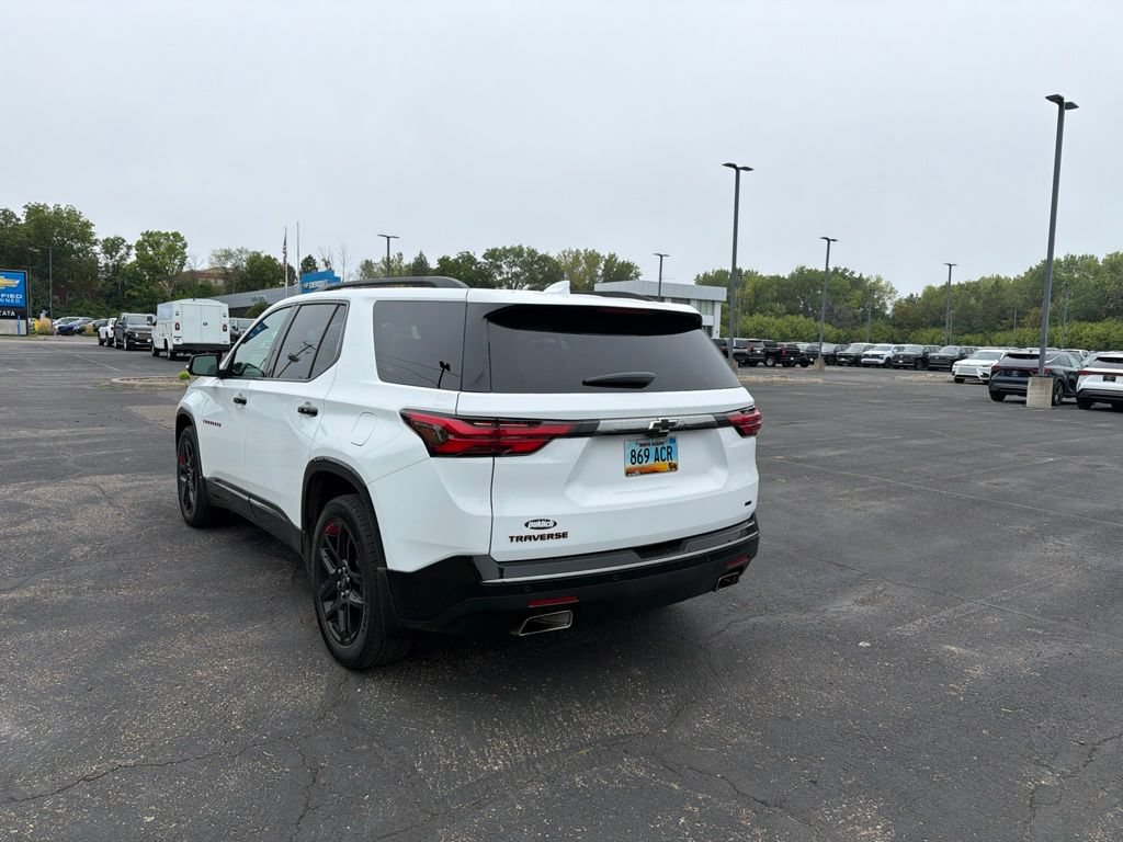 Used 2022 Chevrolet Traverse Premier w/ Redline Edition AWD/4WD image 35