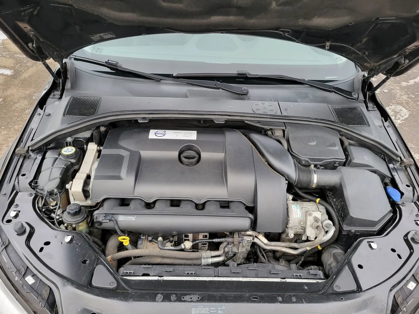Used 2014 Volvo XC70 T6 image 19