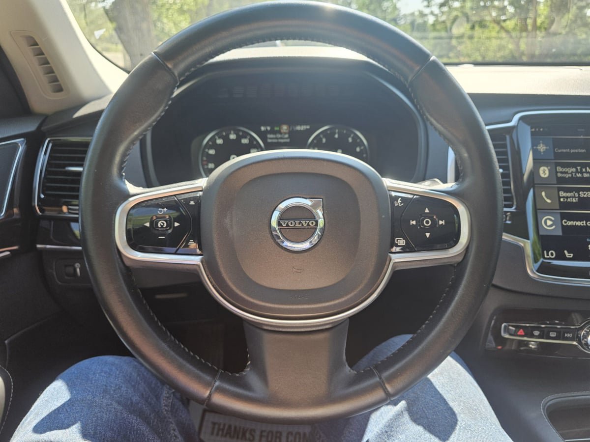 Used 2017 Volvo XC90 T6 Momentum w/ Vision Package AWD/4WD image 14