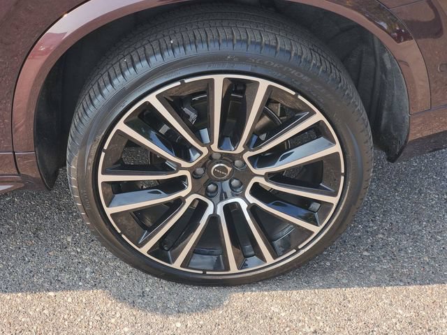 Certified 2025 Volvo XC90 B6 Ultra w/ Protection Package AWD/4WD image 7