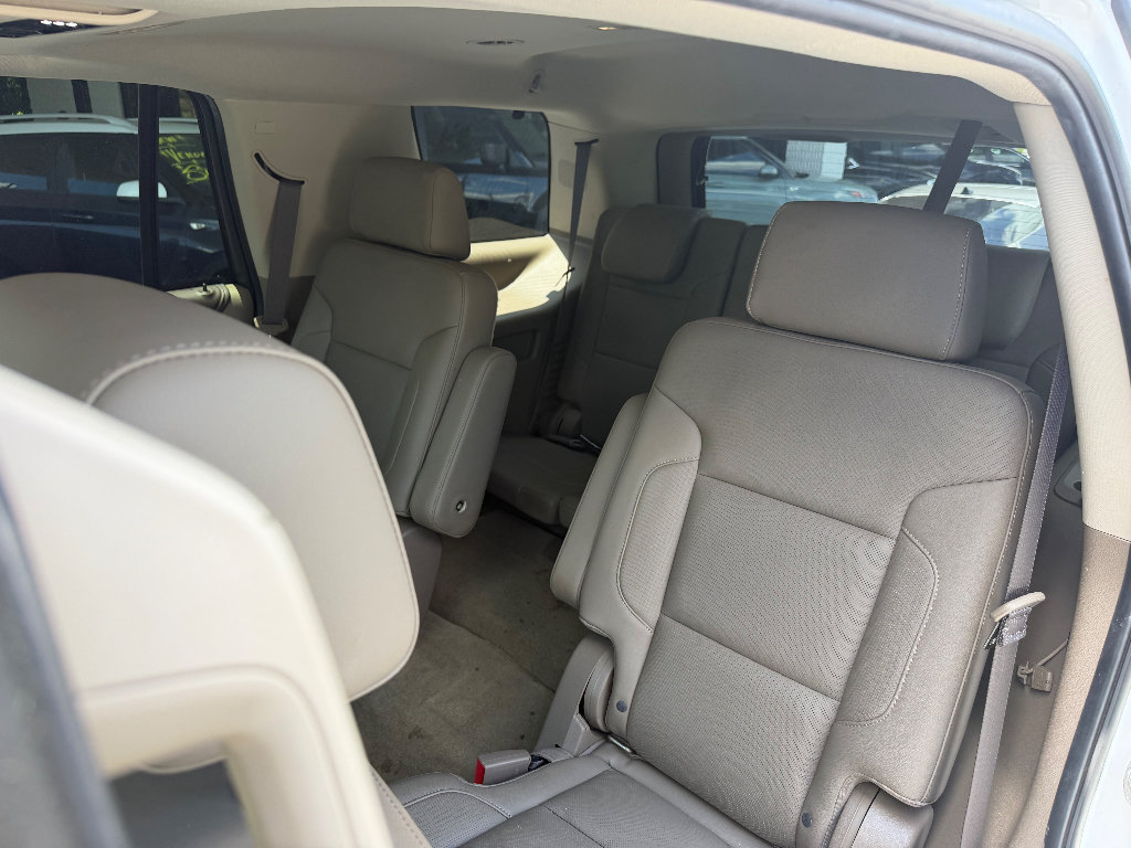 Used 2018 GMC Yukon SLT w/ Open Road Package RWD image 39