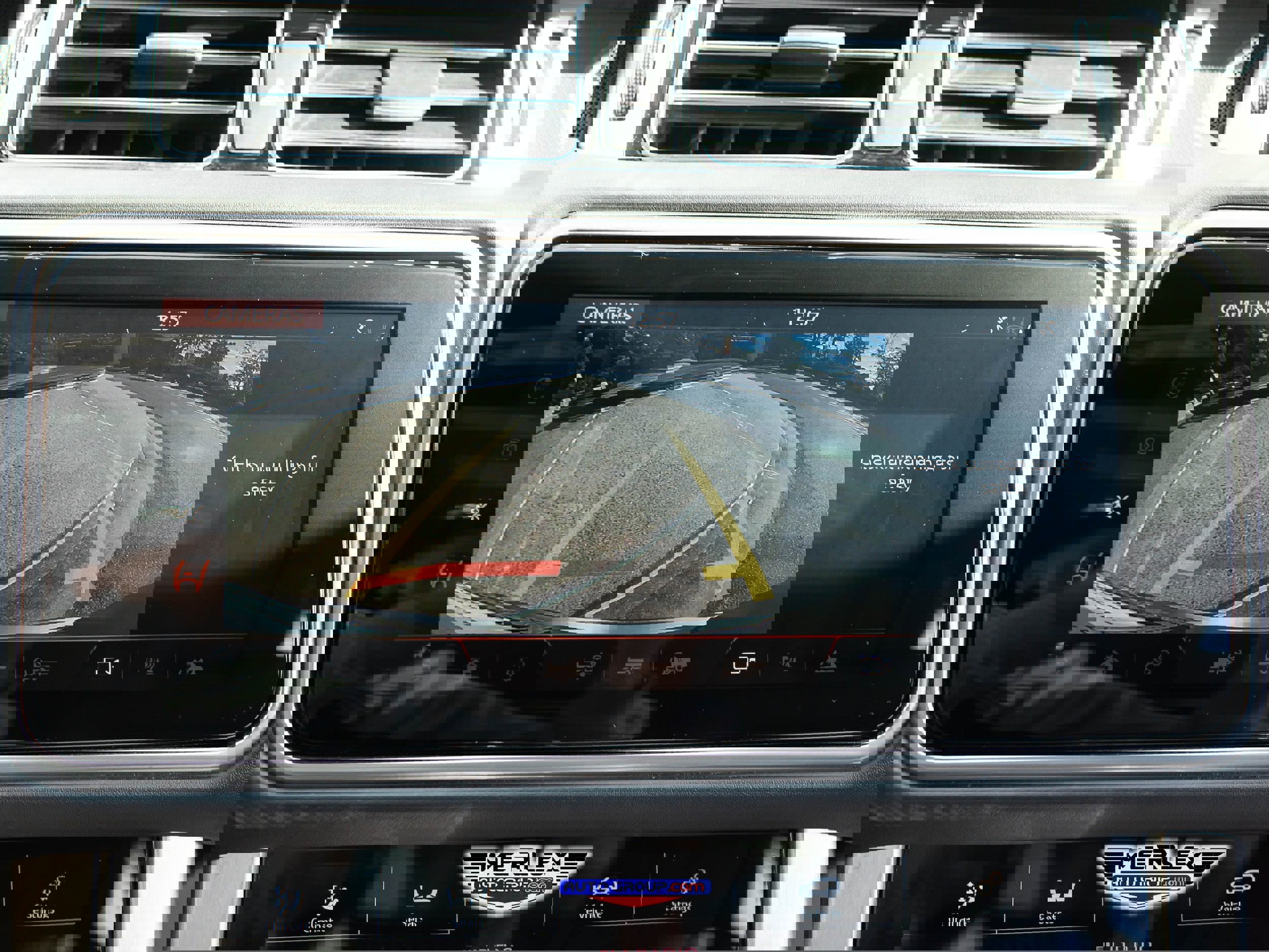 Used 2018 Land Rover Range Rover Long Wheelbase Supercharged image 34