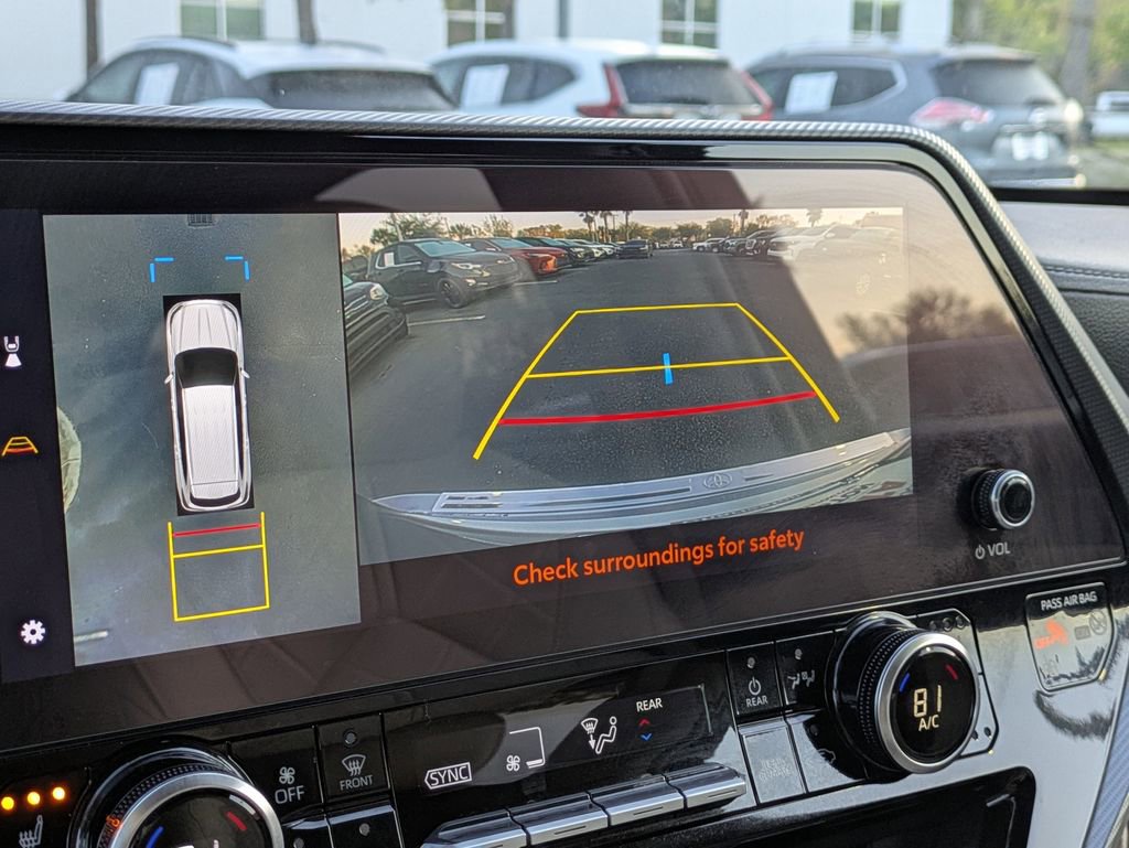 Used 2024 Toyota Highlander Platinum image 23