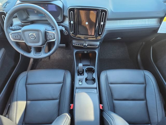 New 2026 Volvo XC40 B5 Core AWD/4WD image 11