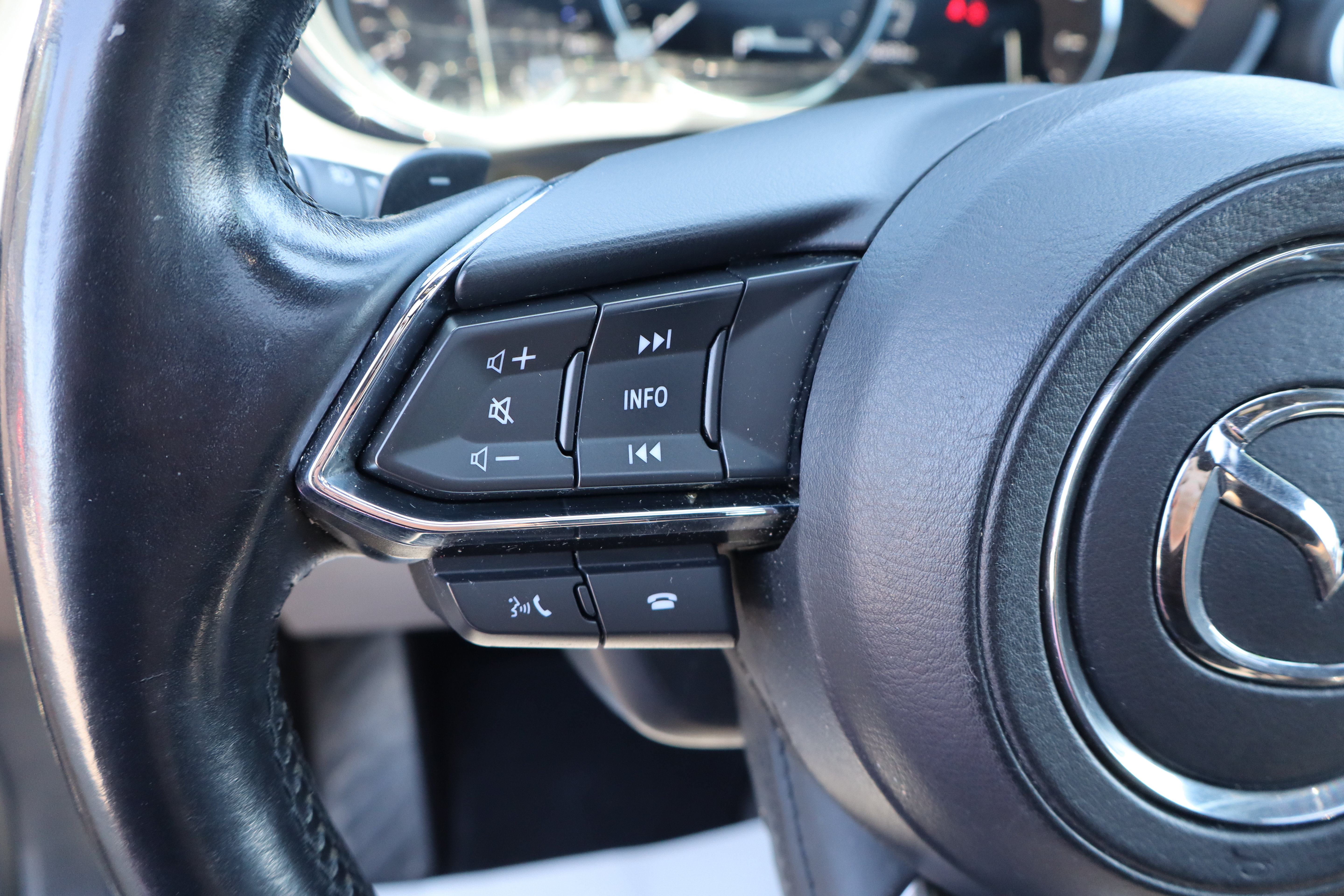 Used 2022 MAZDA CX-9 Signature AWD/4WD image 18