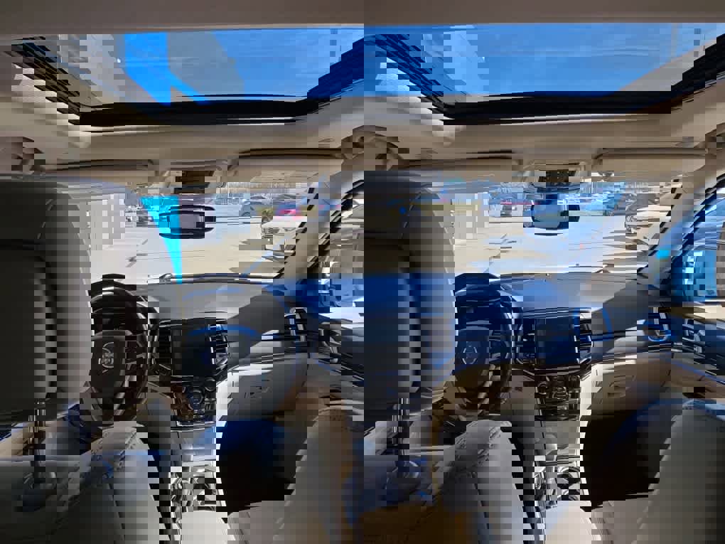 Used 2021 Jeep Grand Cherokee Limited image 16