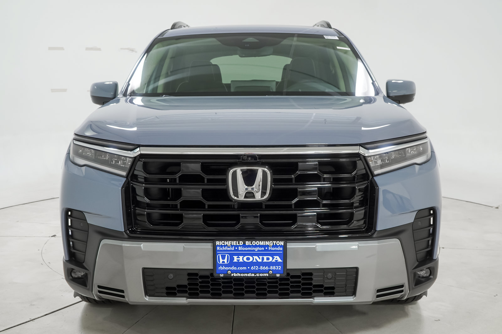 New 2026 Honda Pilot Elite image 2