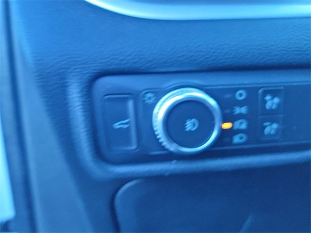 Used 2020 Ford Explorer XLT w/ Equipment Group 202A image 33