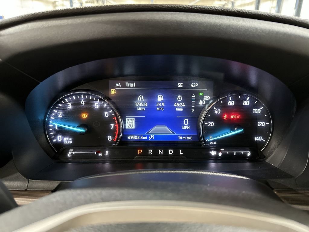Used 2024 Ford Explorer Limited image 10