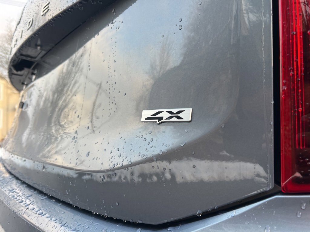 Used 2023 Kia Telluride LX image 9