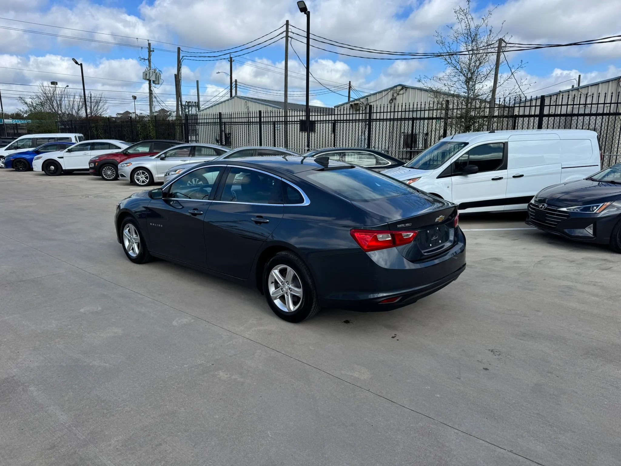 Used 2020 Chevrolet Malibu LS image 4